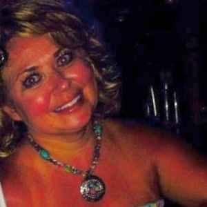 Meet your Posher, Claudia